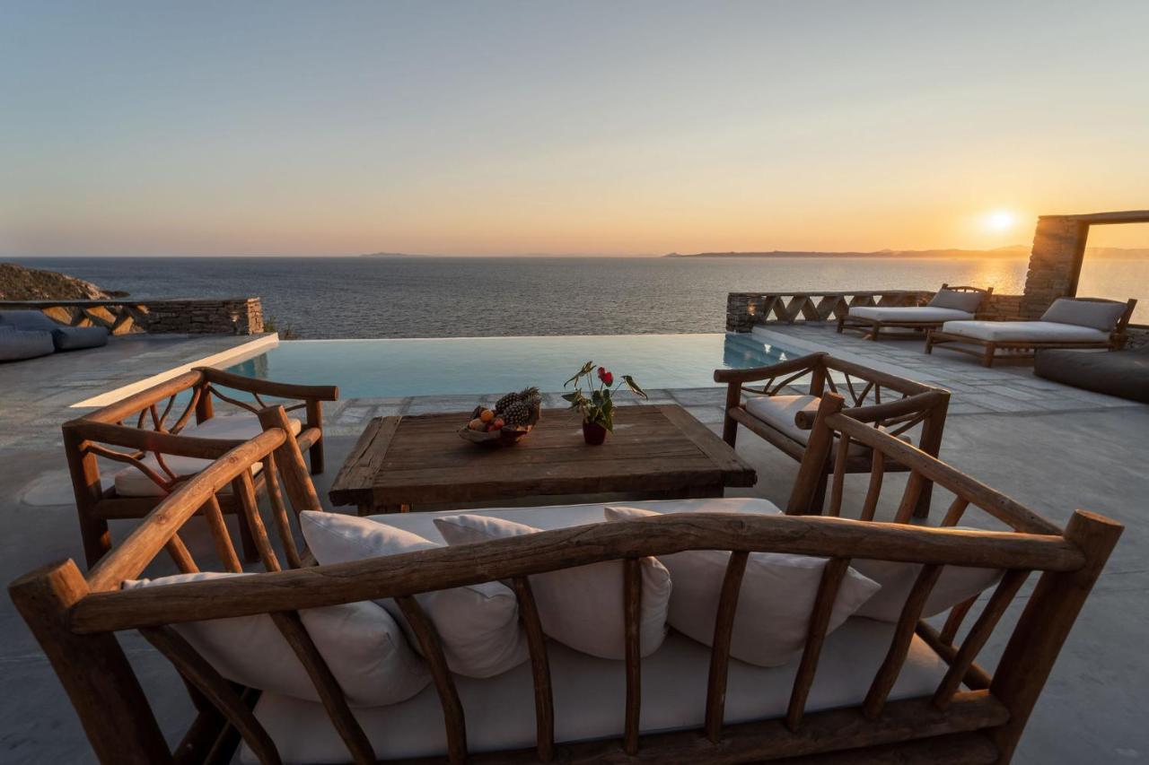 Villa Carpe Diem: Sea & Sunset View In Kea Island Ioulis Exterior photo