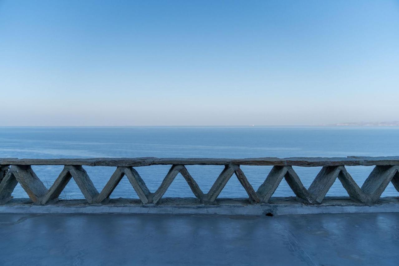 Villa Carpe Diem: Sea & Sunset View In Kea Island Ioulis Exterior photo